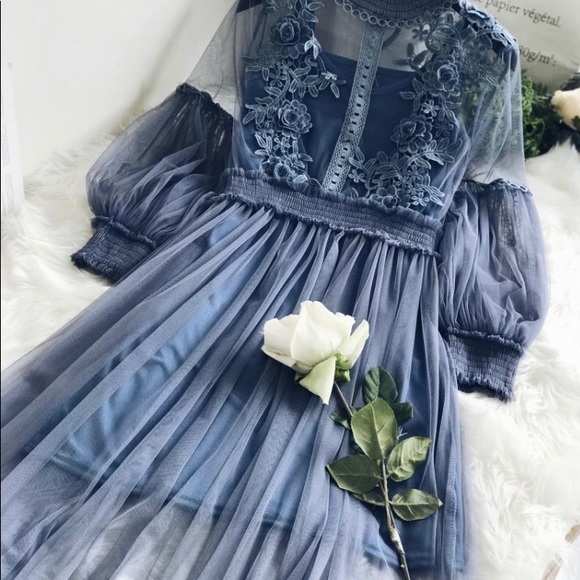 Ethereal Lace Dress with Long Sleeves - Picture 4 of 4